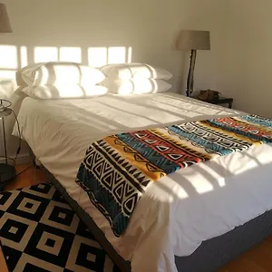 Bed & Breakfast Almond, Somerset West