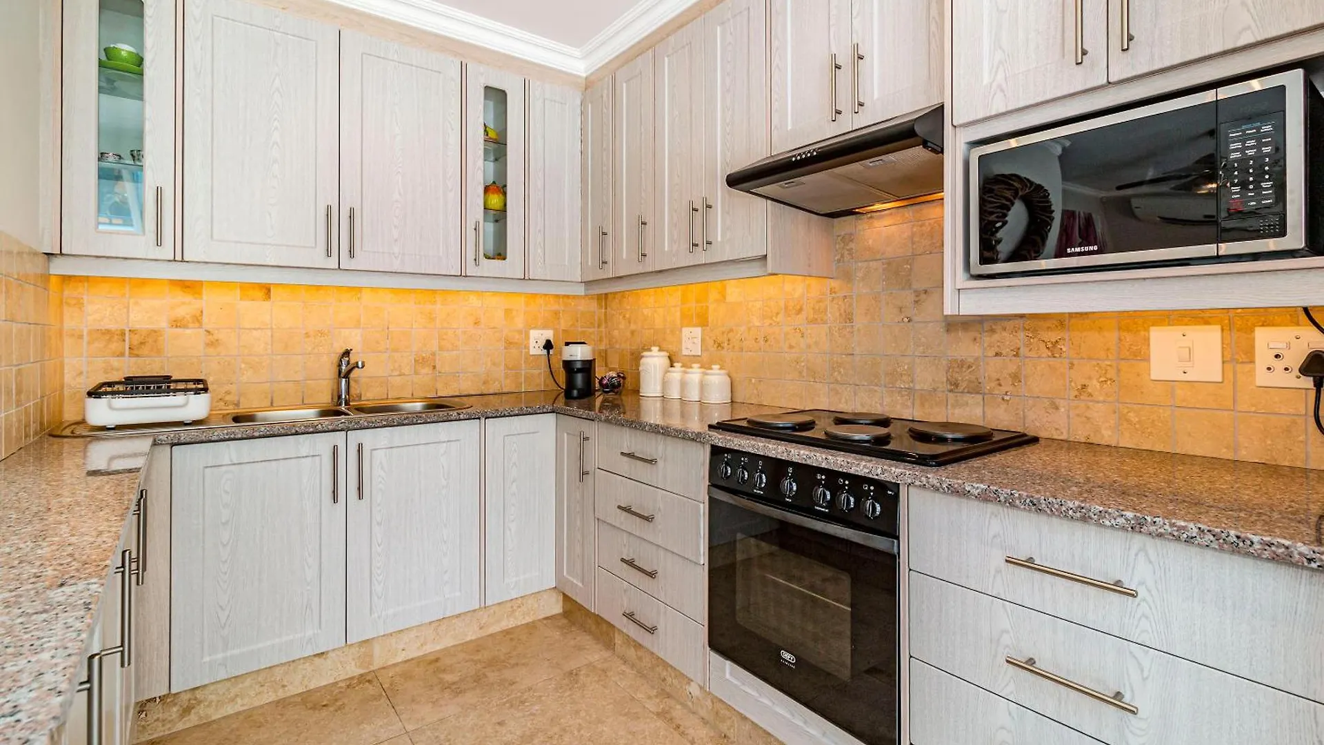 The Atrium Apartment Somerset West